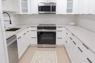 3051 N Course Dr, Pompano Beach, FL 33069 - Photo 5