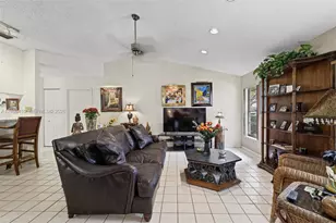 1725 Lakeshore Cir, Weston, FL 33326 - Photo 39
