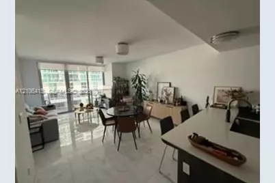 488 NE 18th St #1107, Miami, FL 33132 - Photo 3