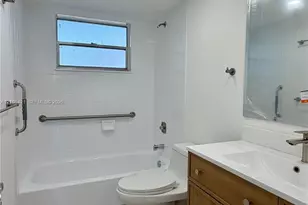 7440 Harding Ave, Miami Beach, FL 33141 - Photo 17