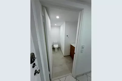 7440 Harding Ave #303, Miami Beach, FL 33141 - Photo 9