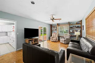 5212 Roosevelt St, Hollywood, FL 33021 - Photo 9