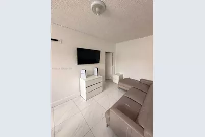 903 80th St, Miami Beach, FL 33141 - Photo 11