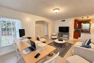 1721 SW 14th St, Miami, FL 33145 - Photo 13