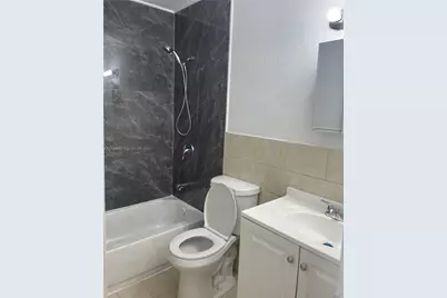 1331 S Dixie Hwy #318, Deerfield Beach, FL 33441 - Photo 9