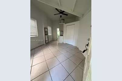 15 Antilla Ave #2, Coral Gables, FL 33134 - Photo 3