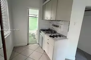 15 Antilla Ave, Coral Gables, FL 33134 - Photo 5