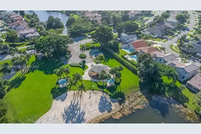 341 SW 182nd Way, Pembroke Pines, FL 33029 - Photo 33