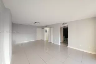 8200 SW 210th St, Cutler Bay, FL 33189 - Photo 11