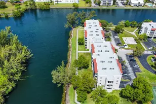 8200 SW 210th St, Cutler Bay, FL 33189 - Photo 23