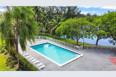 8200 SW 210th St #103, Cutler Bay, FL 33189 - Photo 17
