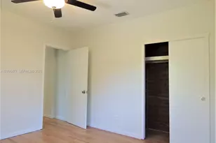 17160 NE 21st Ave, North Miami Beach, FL 33162 - Photo 19