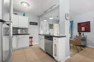 2033 NE 33rd Ave, Fort Lauderdale, FL 33305 - Photo 5