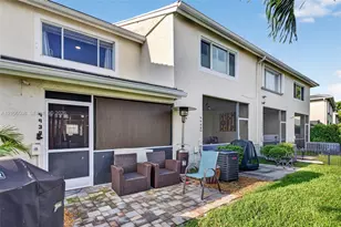 9939 NW 56th Pl, Coral Springs, FL 33076 - Photo 29