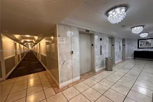 19201 Collins Ave, Sunny Isles Beach, FL 33160 - Photo 9