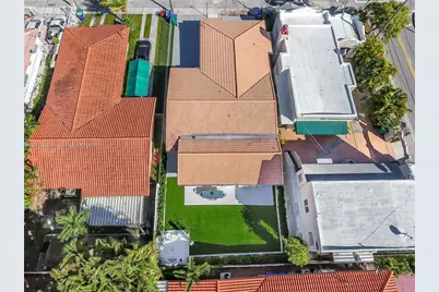 1030 SW 10th Ave, Miami, FL 33130 - Photo 3