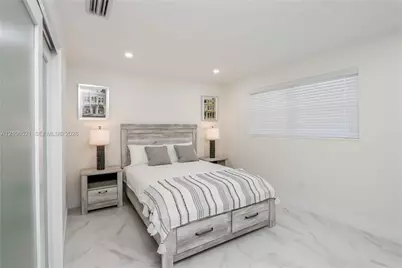 1030 SW 10th Ave, Miami, FL 33130 - Photo 21