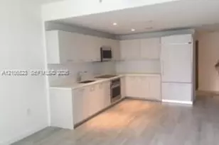 55 SW 9th St, Miami, FL 33130 - Photo 5