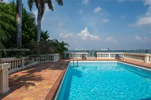 4760 N Bay Rd, Miami Beach, FL 33140 - Photo 17