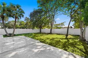 253 SW 4th St, Dania Beach, FL 33004 - Photo 23