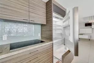 465 Brickell Ave, Miami, FL 33131 - Photo 13