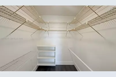 16950 W Dixie Hwy #330, North Miami Beach, FL 33160 - Photo 17