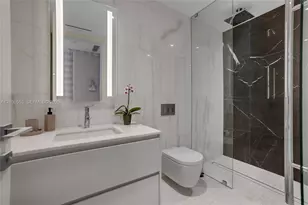 300 Biscayne Blvd Way, Miami, FL 33131 - Photo 35
