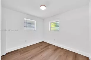 5645 SW 39th St, West Park, FL 33023 - Photo 23