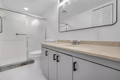 2505 Antigua Ter #E4, Coconut Creek, FL 33066 - Photo 13