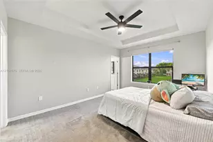 2804 Troubadour St, Palm Springs, FL 33406 - Photo 9