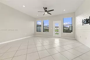 2804 Troubadour St, Palm Springs, FL 33406 - Photo 7