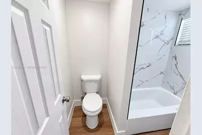 500 13th St #1, Miami Beach, FL 33139 - Photo 9