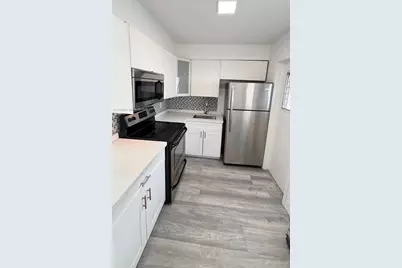 20201 NE 29th Ct #D106, Aventura, FL 33180 - Photo 3