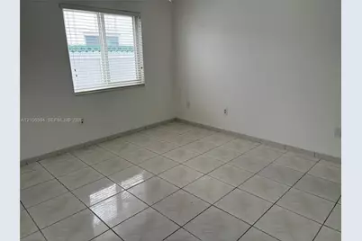 2754 SW 13th St #1st Fl, Miami, FL 33145 - Photo 19