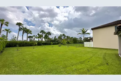 3224 Klays Ct, Royal Palm Beach, FL 33411 - Photo 39