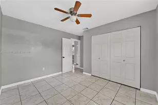 15380 NE 14th Ave, North Miami Beach, FL 33162 - Photo 21
