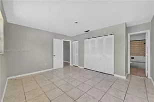 15380 NE 14th Ave, North Miami Beach, FL 33162 - Photo 25