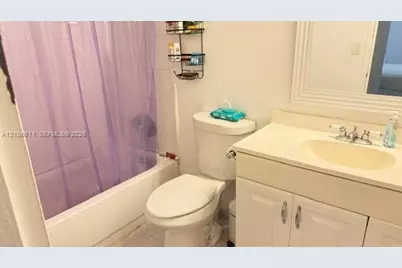 17570 Atlantic Blvd #105, Sunny Isles Beach, FL 33160 - Photo 9