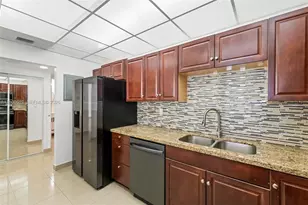 19380 Collins Ave, Sunny Isles Beach, FL 33160 - Photo 5