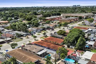 645 W 16th St, Hialeah, FL 33010 - Photo 43