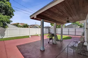 645 W 16th St, Hialeah, FL 33010 - Photo 35