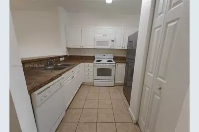 1480 NE 33rd Ave #101, Homestead, FL 33033 - Photo 7