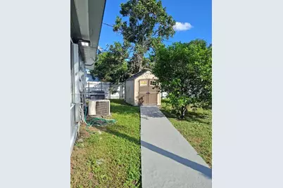 1016 Jann Ave, Opa Locka, FL 33054 - Photo 17
