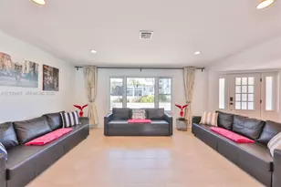 209 Bayshore Dr, Cape Coral, FL 33904 - Photo 5