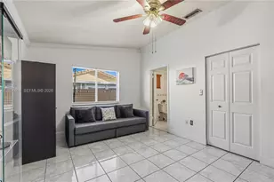 3355 W 68th St, Hialeah, FL 33018 - Photo 21