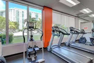 19380 Collins Ave, Sunny Isles Beach, FL 33160 - Photo 29