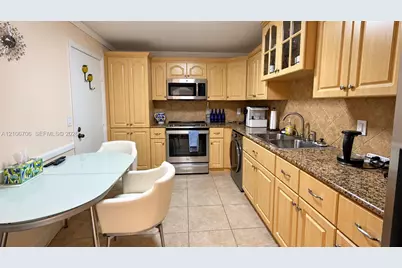 1904 S Ocean Dr #505, Hallandale Beach, FL 33009 - Photo 7