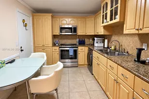 1904 S Ocean Dr, Hallandale Beach, FL 33009 - Photo 7