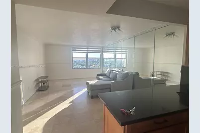 2899 Collins Ave #1538, Miami Beach, FL 33140 - Photo 15
