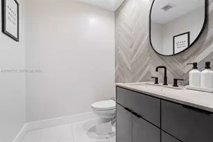 14412 Rosewood Rd, Miami Lakes, FL 33014 - Photo 41
